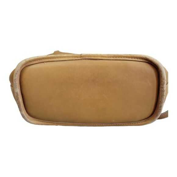 VINTAGE Tan COACH Bucket Style Purse w/ 2 Handles - Picture 4 of 9